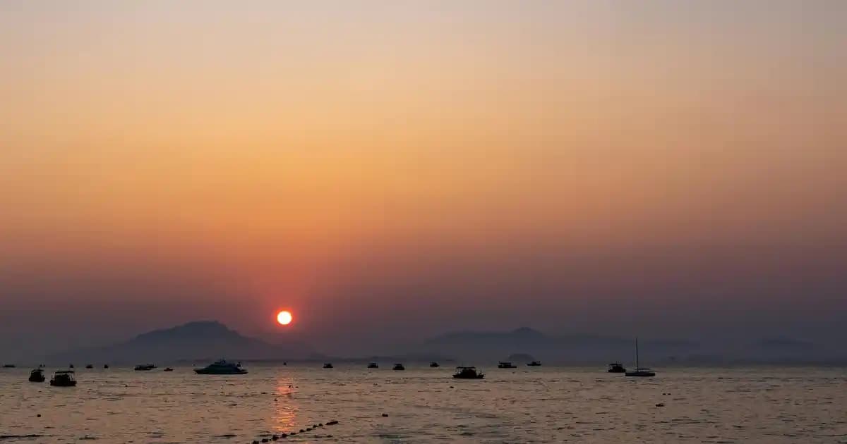 Duvarda Çerçeve Düzenleme İpuçları ve Modern Dekorasyon Trendleri