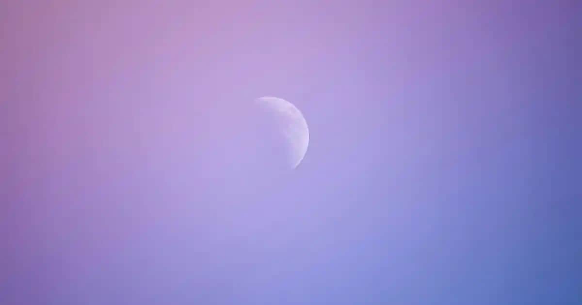 Eskitme Lambaderler ile Dekorasyonda Şıklık ve İşlevselliğin Buluşması