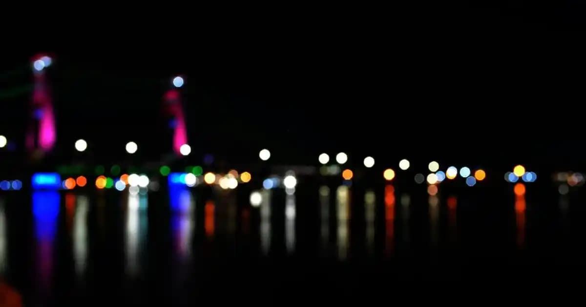 Hazeran Yan Sehpa Nedir ve Modern Dekorasyonda Nasıl Kullanılır