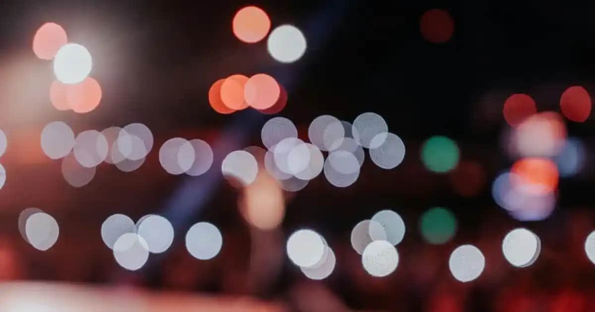 Holly Battaniye ile Evinize Sıcaklık ve Şıklık Katmanın En İyi Yolları