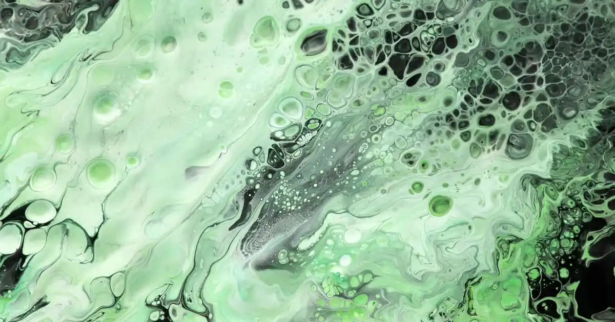 Küçük Aynalar ile Dekorasyonunuzu Şıklık ve İşlevsellik Katmanın Yolları