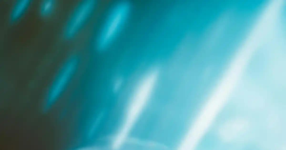 Kütük Lamba Dekorasyonunda Doğal ve Sıcak Bir Atmosfer Yaratmanın Yolları