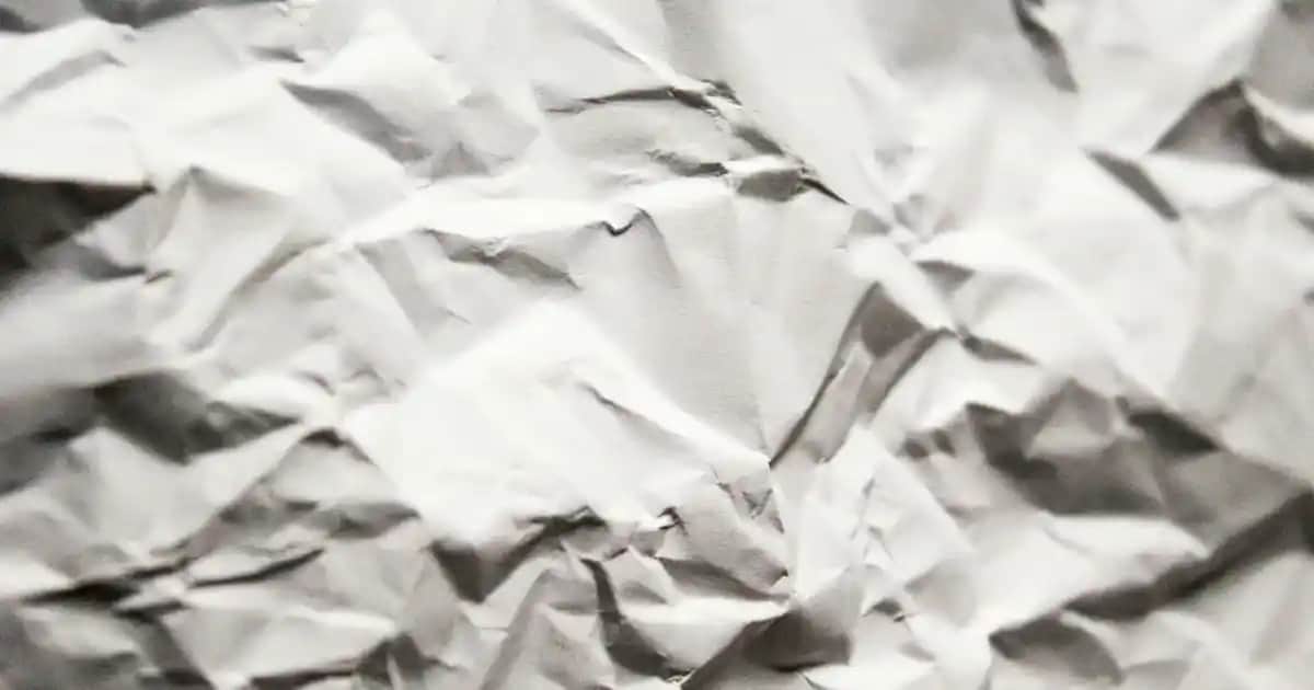 Mavi Aynalar Dekorasyonda Şıklık ve Ferahlık Yaratmanın Etkili Yolu