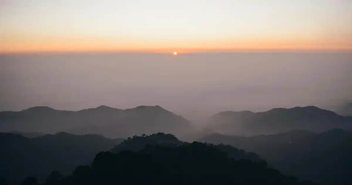 Mermer Orta Sehpa Modelleri ve Dekorasyonda Kullanım İpuçları