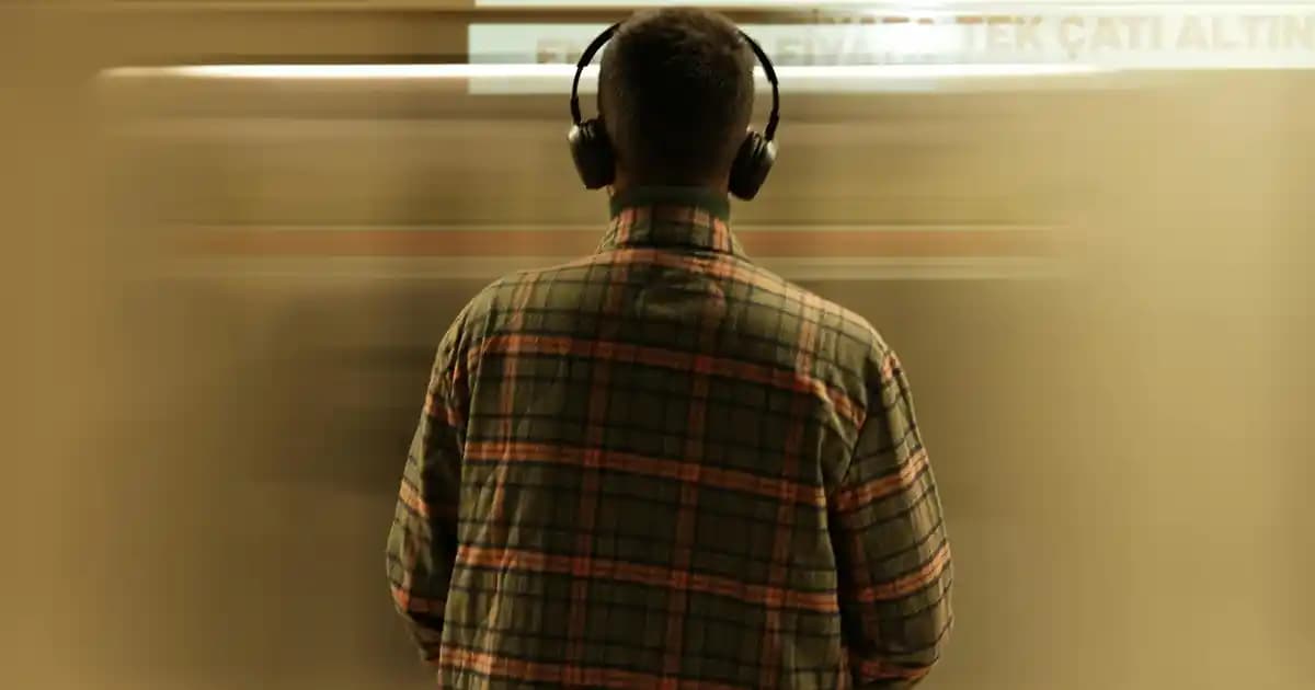 Resim Çerçevesi Fiyatları ve Dekorasyonda Şıklığın Anahtarları