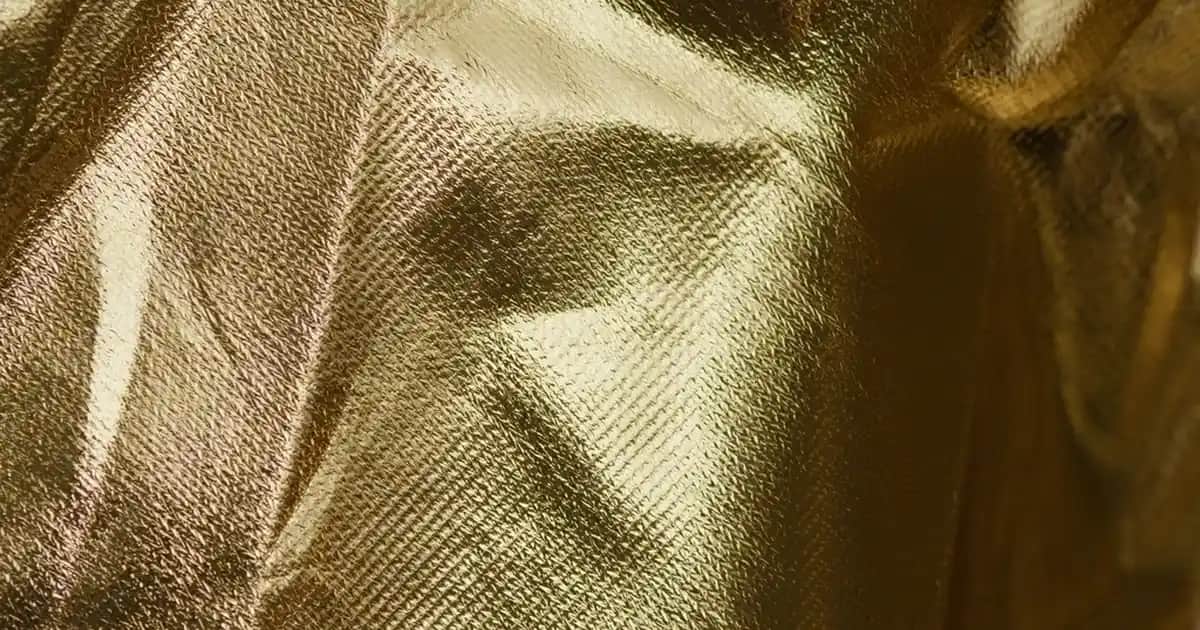Salon Dekorasyonunda Vazoların Rolü ve En Güzel Vazo Modelleri Rehberi