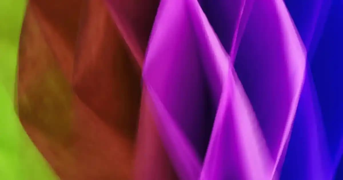 Şarjlı El Lambası ile Modern Dekorasyon ve Çok Yönlü Aydınlatma Çözümleri