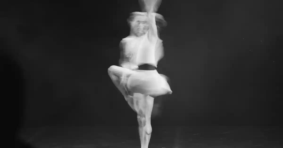 Siyah ve Gri Renklerle Modern ve Şık Yatak Odası Dekorasyon İpuçları