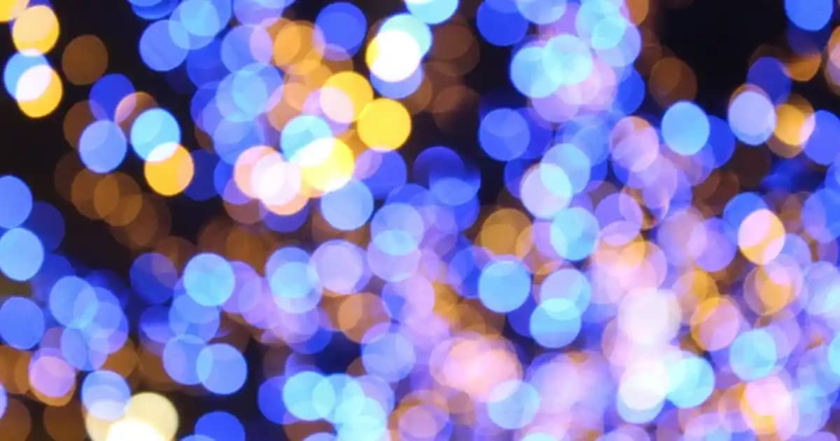 Starry Projektör Hoparlör Gece Lambası ile Modern ve Fonksiyonel Dekorasyon Çözümleri