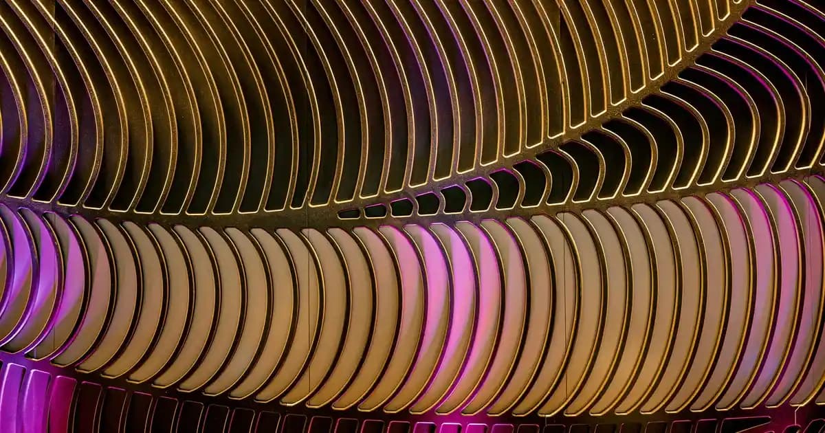 Toplu Lambader Seçenekleri ile Mekânlarınızı Şık ve Fonksiyonel Hale Getirin