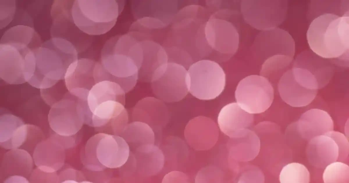 Yastık ve Battaniyelerle Dekorasyonunuzu Şık ve Konforlu Hale Getirin