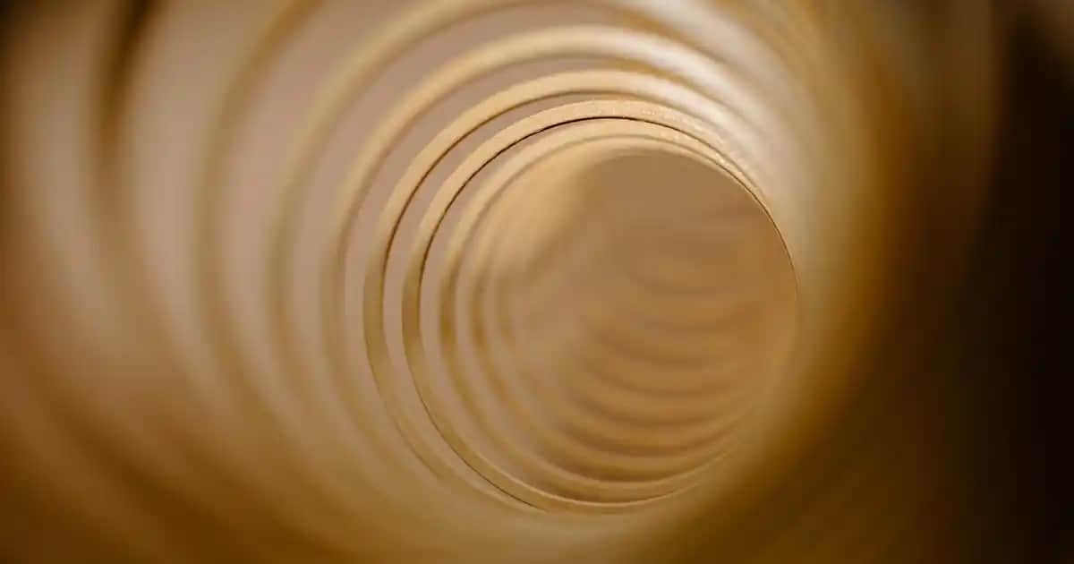 Yemek Masası Üstü Aynalar: Dekorasyonda Estetik ve Fonksiyonellik İpuçları