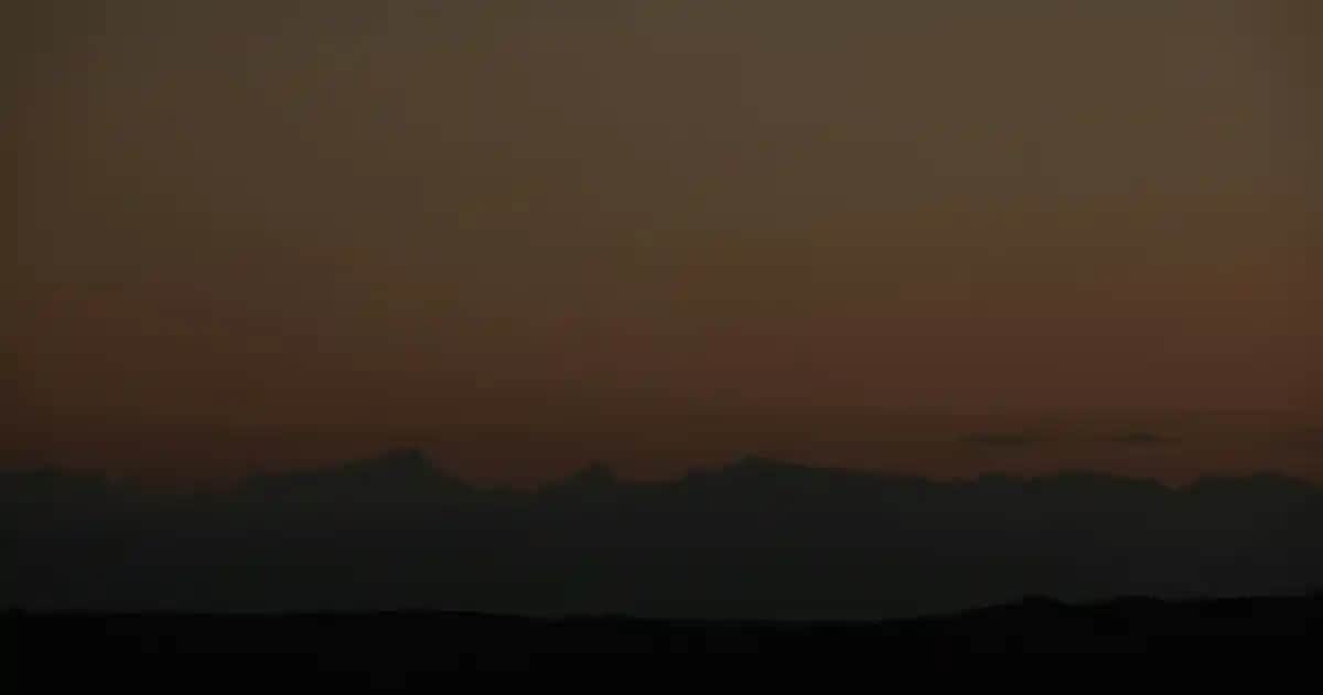 Yılzlı Bebek Battaniyesi Dekorasyonda Şıklık ve Konforun Birleşimi