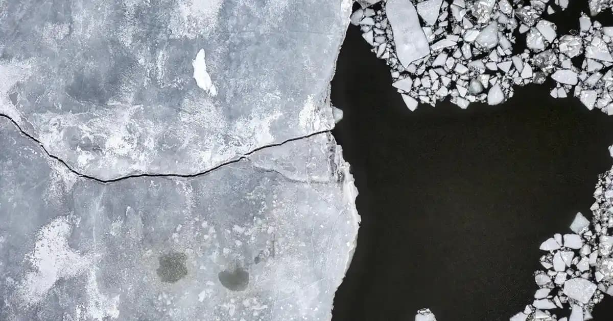 Yuvarlak Duvar Aynaları ile Modern ve Şık Dekorasyon Çözümleri