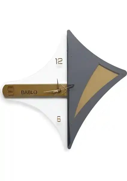 Bablo Yelken Gold Duvar Saati: Modern ve Lüks Tasarım ile Estetik Bir Dekor Parçası