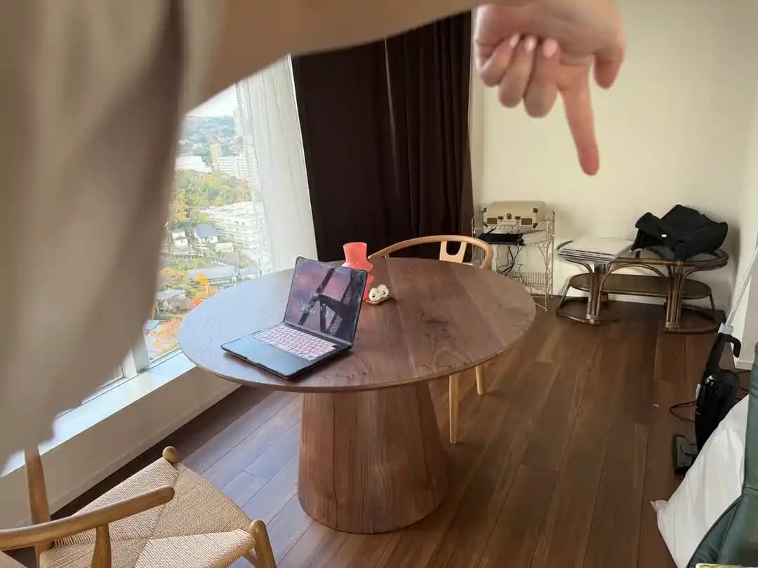 Büfe Masası Rengi Seçiminde Denge ve Uyumun Önemi: Koyu, Açık ve Ara Tonlar