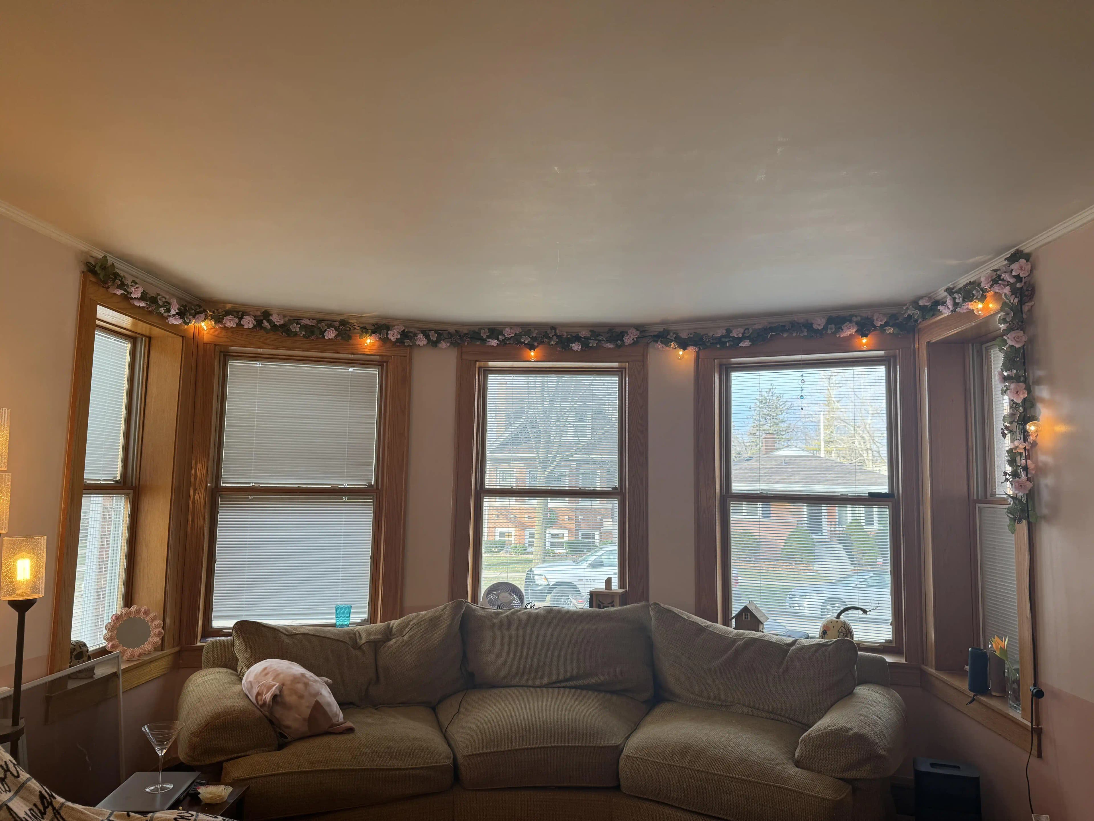 Büyük Pencere Kaplamalarında Perde ve Stor Seçenekleri ile Uygulama İpuçları