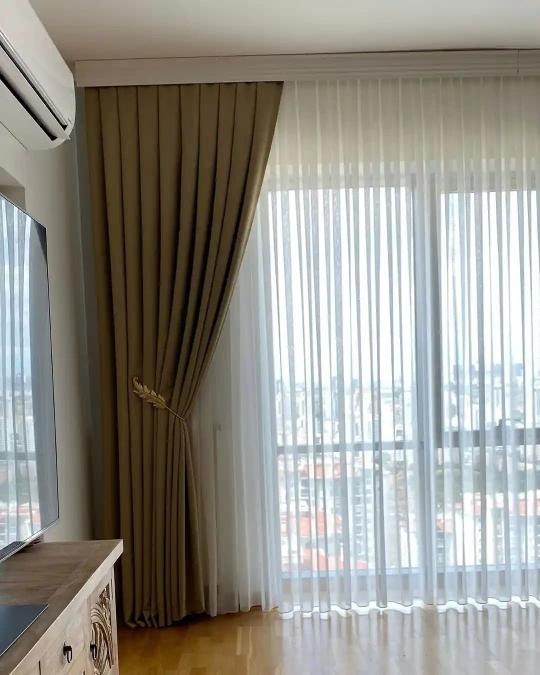 Karanlık Perde Seçiminde Tek Büyük Perde ve İki Küçük Perde Arasındaki Farklar ve Avantajları