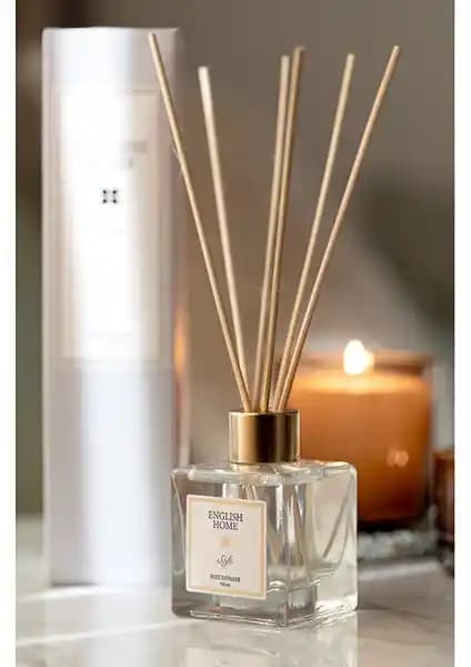 Türkçe Home Yumuşak Çubuklu Oda Kokusu 100 ml Mor Şişe ile Ferah ve Enerjik Atmosfer Yaratın