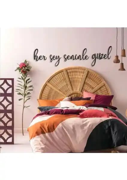 Aksefuar Lazer Her Şey Seninle Güzel Duvar Yazısı Tablo - Modern ve Şık Ev Dekorasyonu