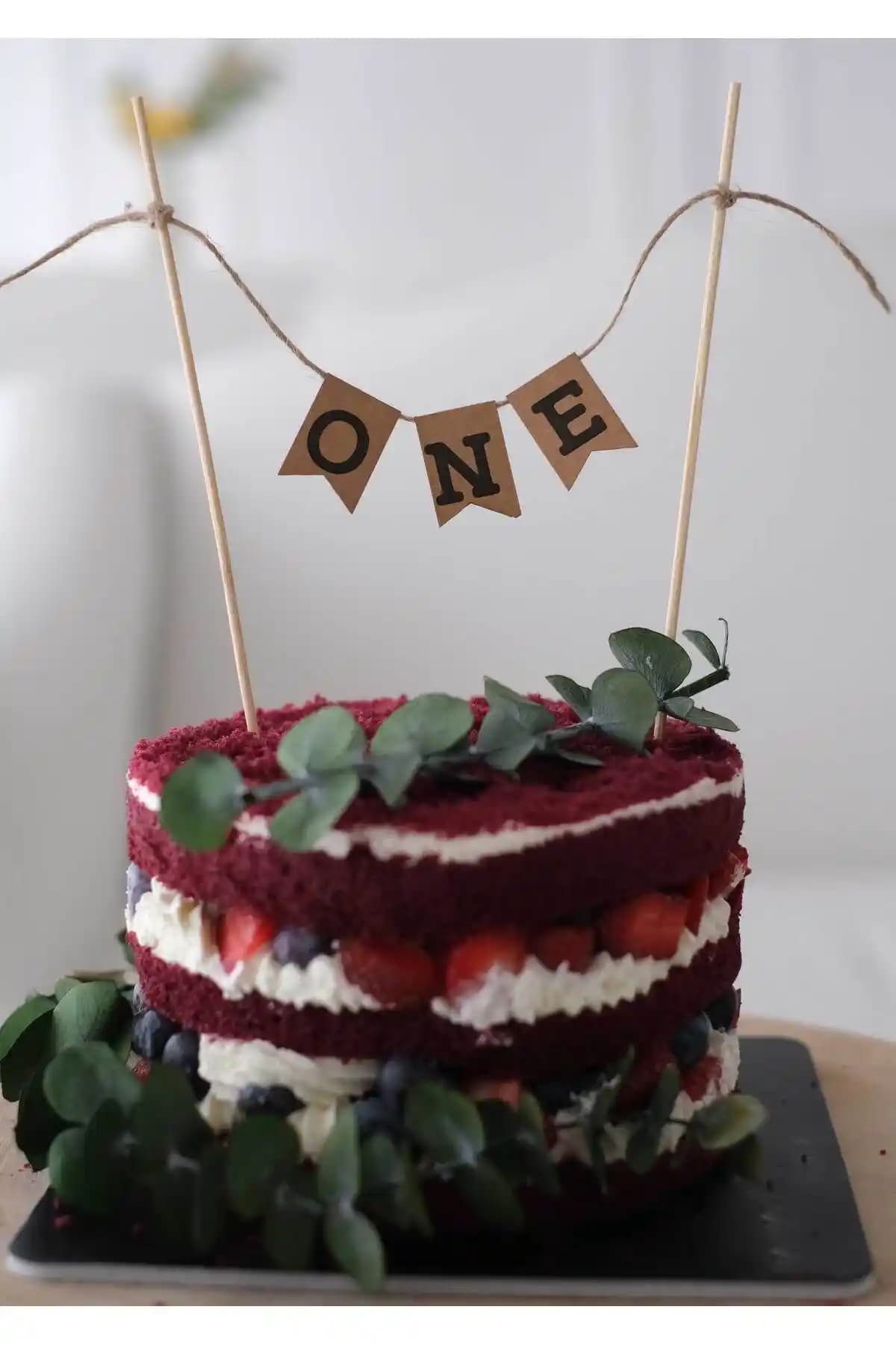 Partifabrik One Pasta Süsü ve TREND META One Pasta Süsü Beyaz MDF Karşılaştırması