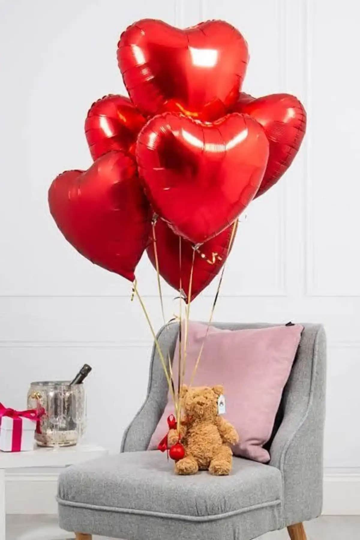 Romantik Evlilik Teklifi ve Parti Dekorasyonu İçin En Uygun Balon Setleri Karşılaştırması