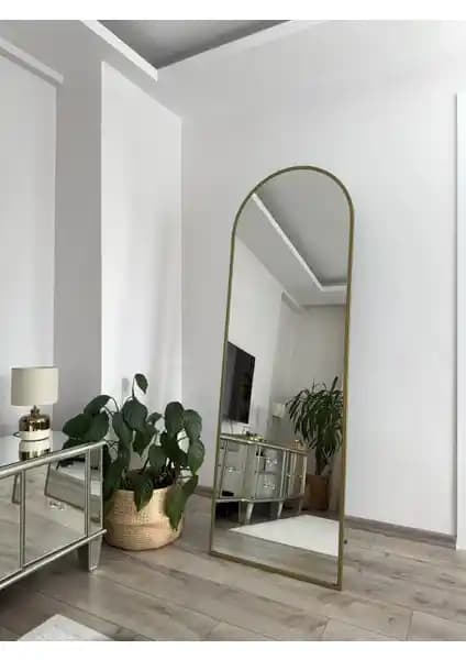 Effe Yapı Dekor ve Ersan Dizayn Gold Metal Oval Ayaklı Aynalar Karşılaştırması