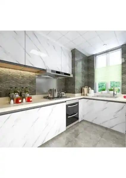 Mutfak ve Banyo Dekorasyonunda Kullanılan Yapışkanlı Folyo Kaplamaların Karşılaştırması