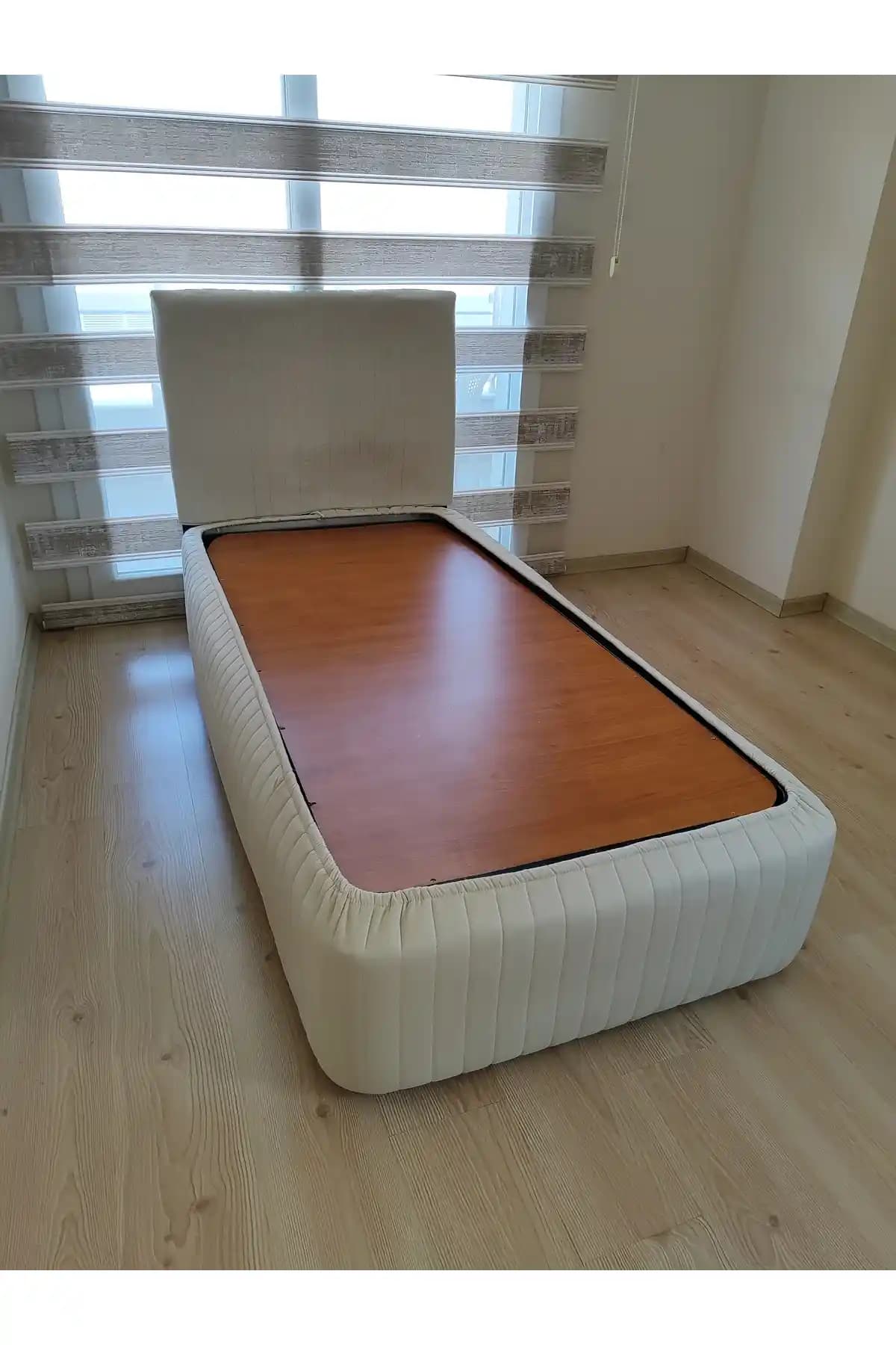 ByDekor Tasarım Sonne Çift Kişilik Baza Kenar ve Başlık Kılıfı Takımı - Modern ve Dayanıklı