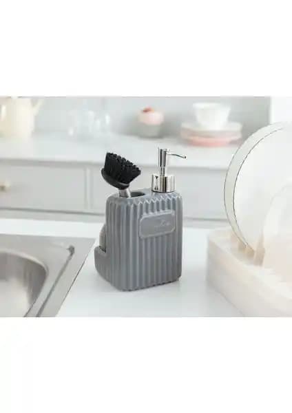 Madame Coco Freman Layer Fırçalı Sıvı Sabunluk: Modern Tasarım ve Fonksiyonellik