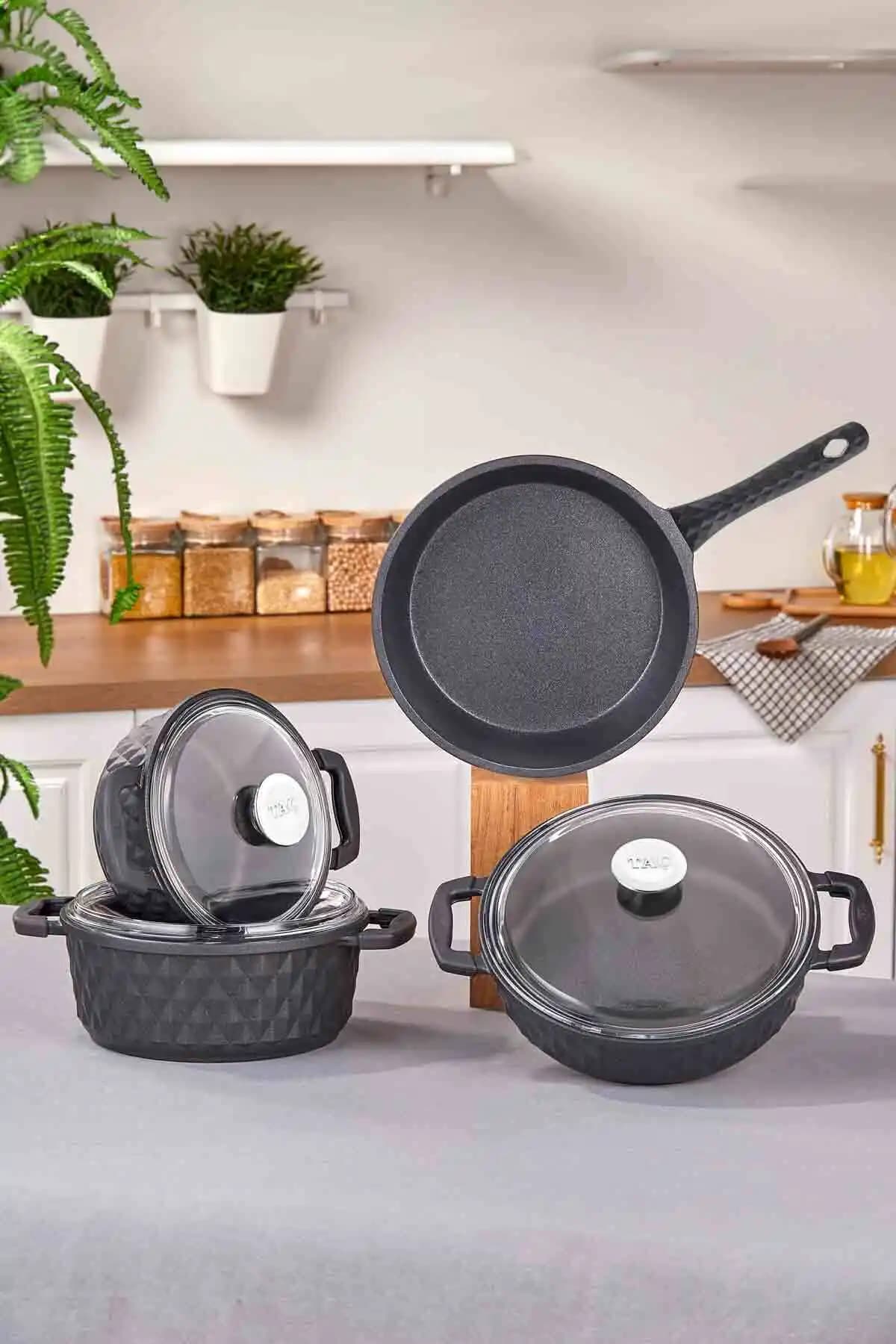 Taç Carabella Siyah 7 Parça Döküm Tencere Seti Cam Kapaklı, Dayanıklı ve Şık