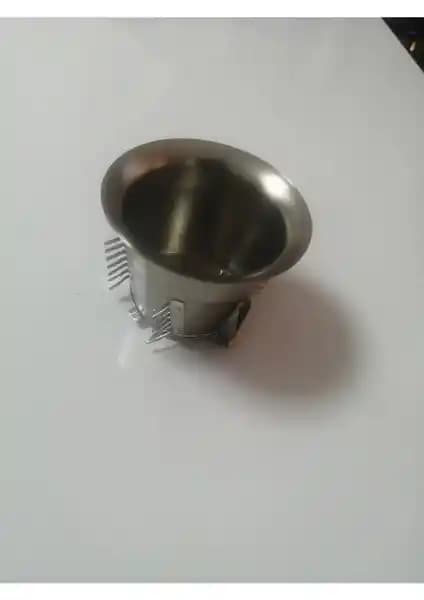 Dobisa Alaturka Metal Tuvalet Kapağı: Dayanıklı ve Estetik Tasarım Özellikleri