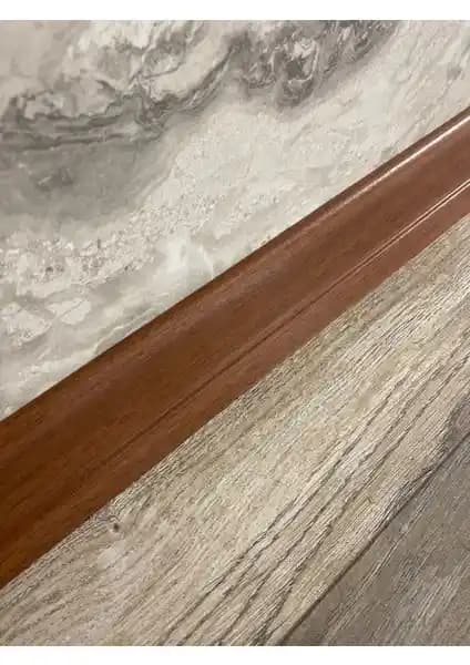 Pasha Dekor 6 cm Iroko Parke Süpürgelik: Estetik ve Dayanıklılık Sağlayan Modern Tasarım