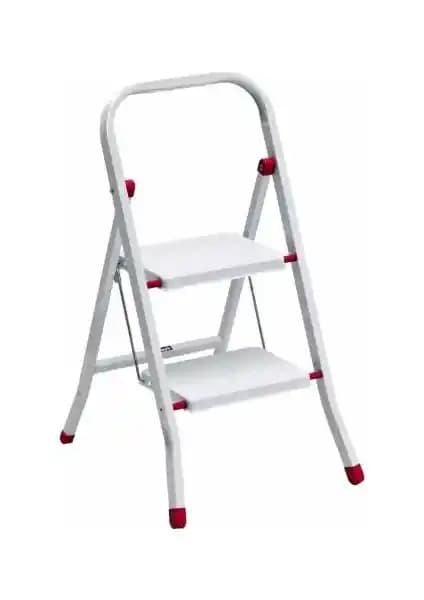 Saraylı Pratik Metal Merdiven Güvenli ve Dayanıklı Tasarımıyla Kullanıma Hazır