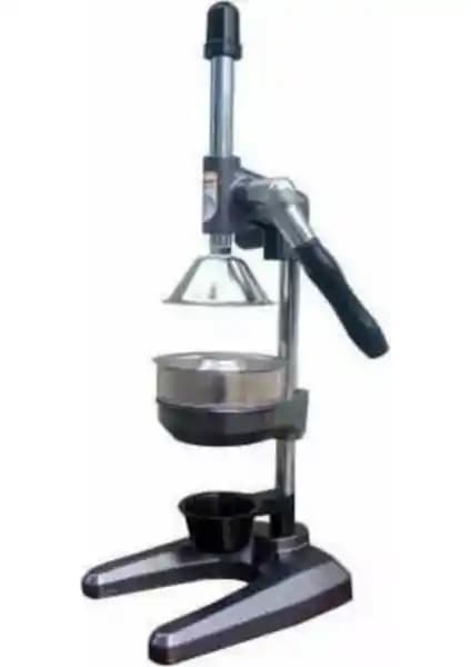 Dündar MP04 ve Yasomi Fruitforce 8 Segment Meyve Sıkacağı Karşılaştırması