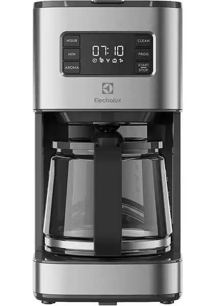 Electrolux E5CM1-6ST ve Homend Coffeebreak 5046-H Kahve Makineleri Karşılaştırması 1
