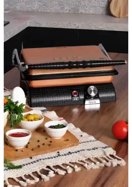 Feris Döküm ve Tefal Toast Expert Tost Makineleri Karşılaştırması ve Özellikleri