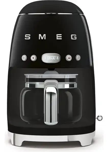 Smeg Kahve Makinesi Karşılaştırması: DCF02BLEU ve Mat Siyah Modelleri İncelemesi 1