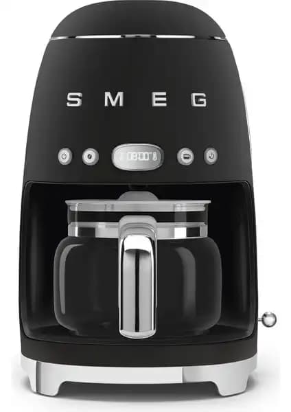 Smeg Kahve Makinesi Karşılaştırması: DCF02BLEU ve Mat Siyah Modelleri İncelemesi 2