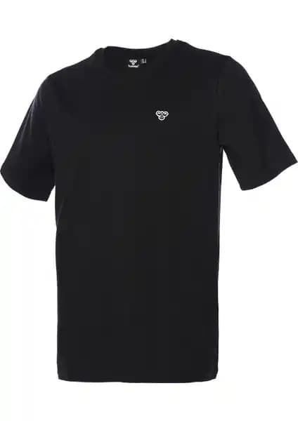 Hummel Hmlt-ic ico Regular ve New Balance Erkek Performans Tişörtleri Karşılaştırması