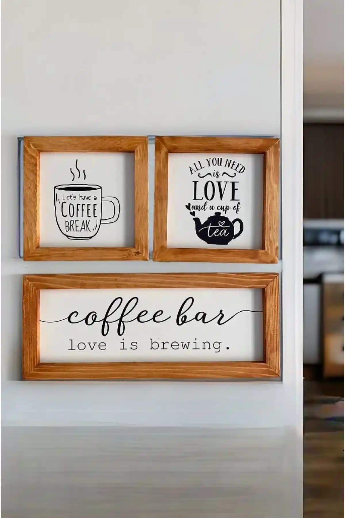 Ahşap Çerçeveli Tablo Seti ile Mutfak ve Kahve Köşelerine Şık Dokunuşlar