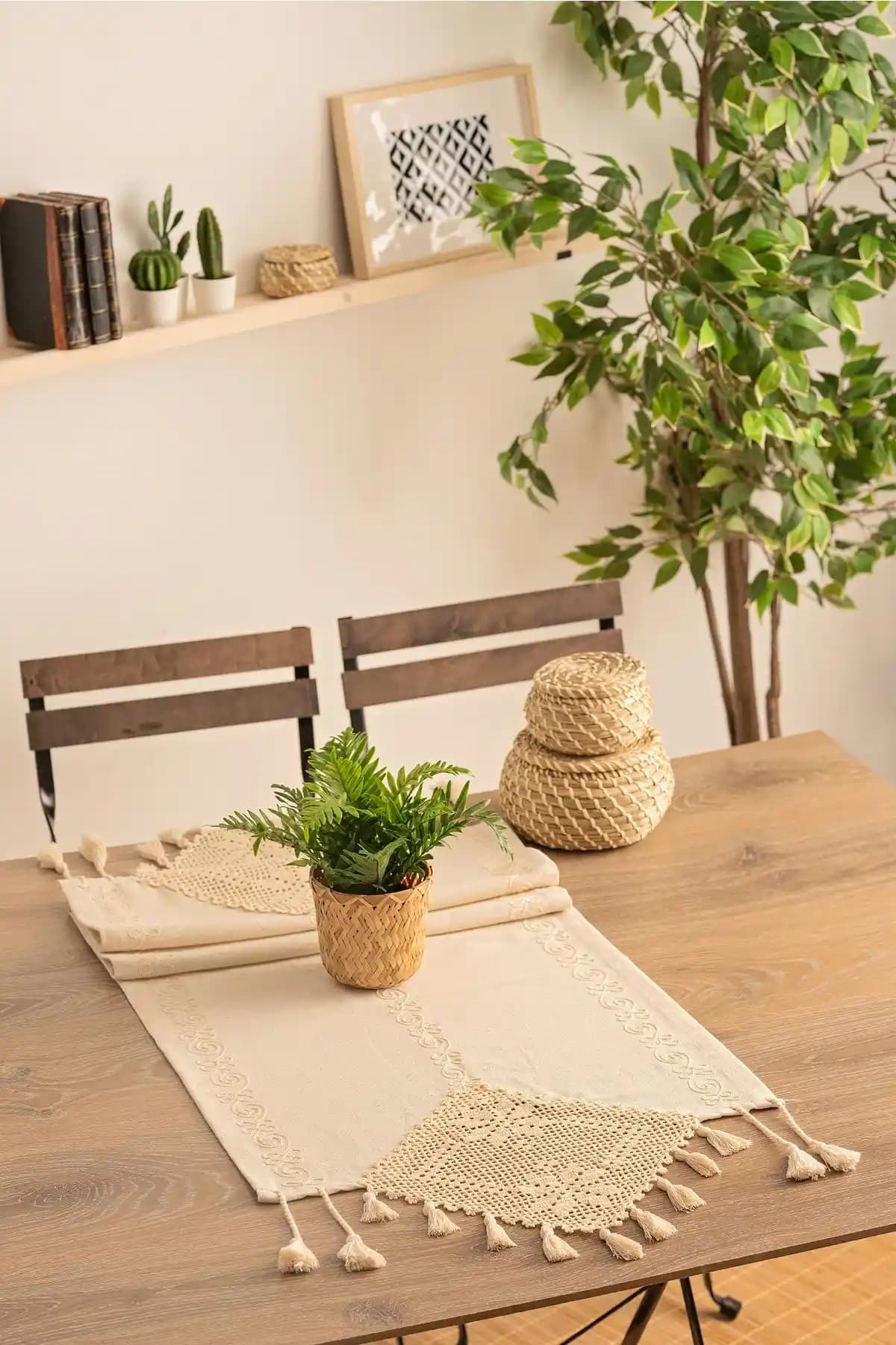 Buldan CSN Tekstil Keten Runner Şık ve Dayanıklı Masa Dekorasyon Ürünü