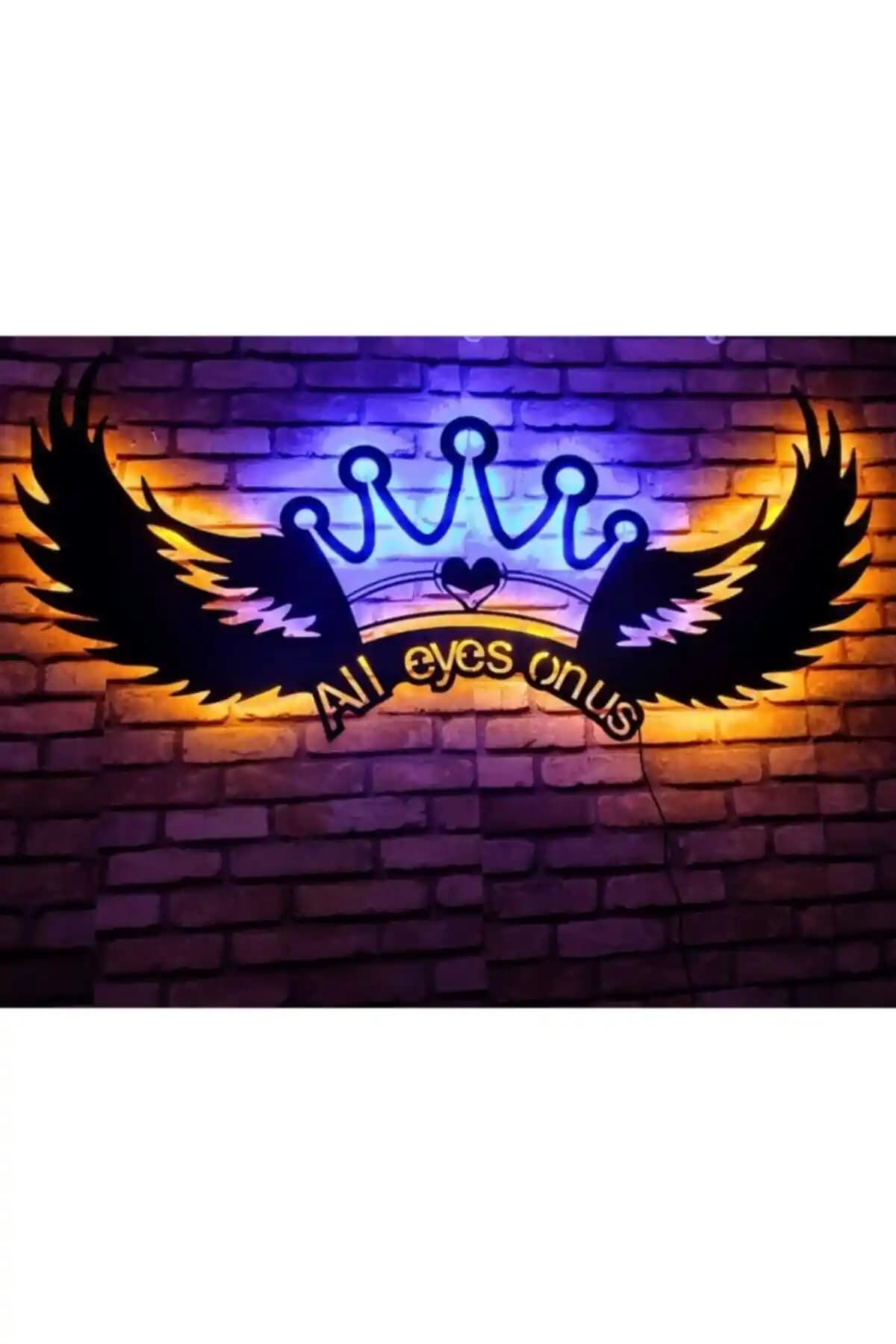 Dekoratif Kanatlı Taç Led Işıklı Tablo ile Bohem Stil ve Sanatsal Atmosfer Yaratın