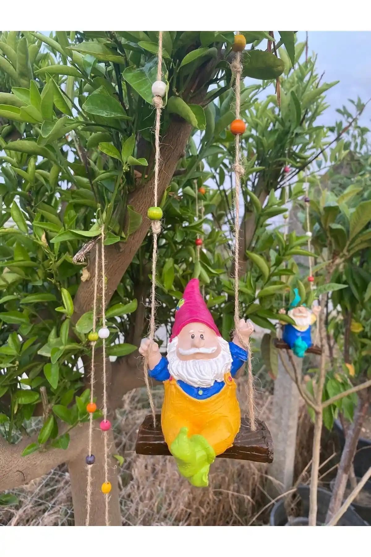 Doğa Temalı Dekoratif Sallanan Cüce Bahçe ve Balkon Süsü Ürün Özellikleri ve Kullanım Alanları