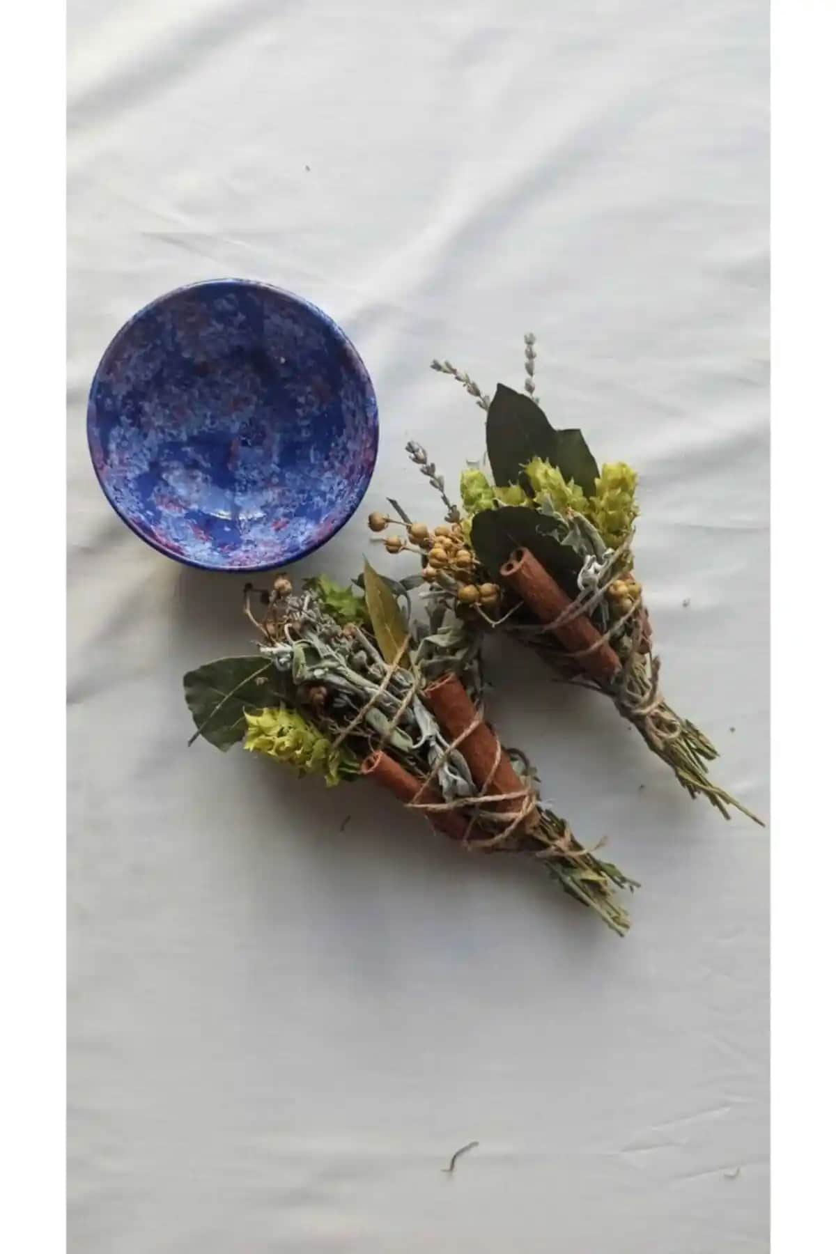 Doğal Tütsü Seti ile Arınma ve Şifa Ritüelleri İçin Güçlü Bir Seçenek