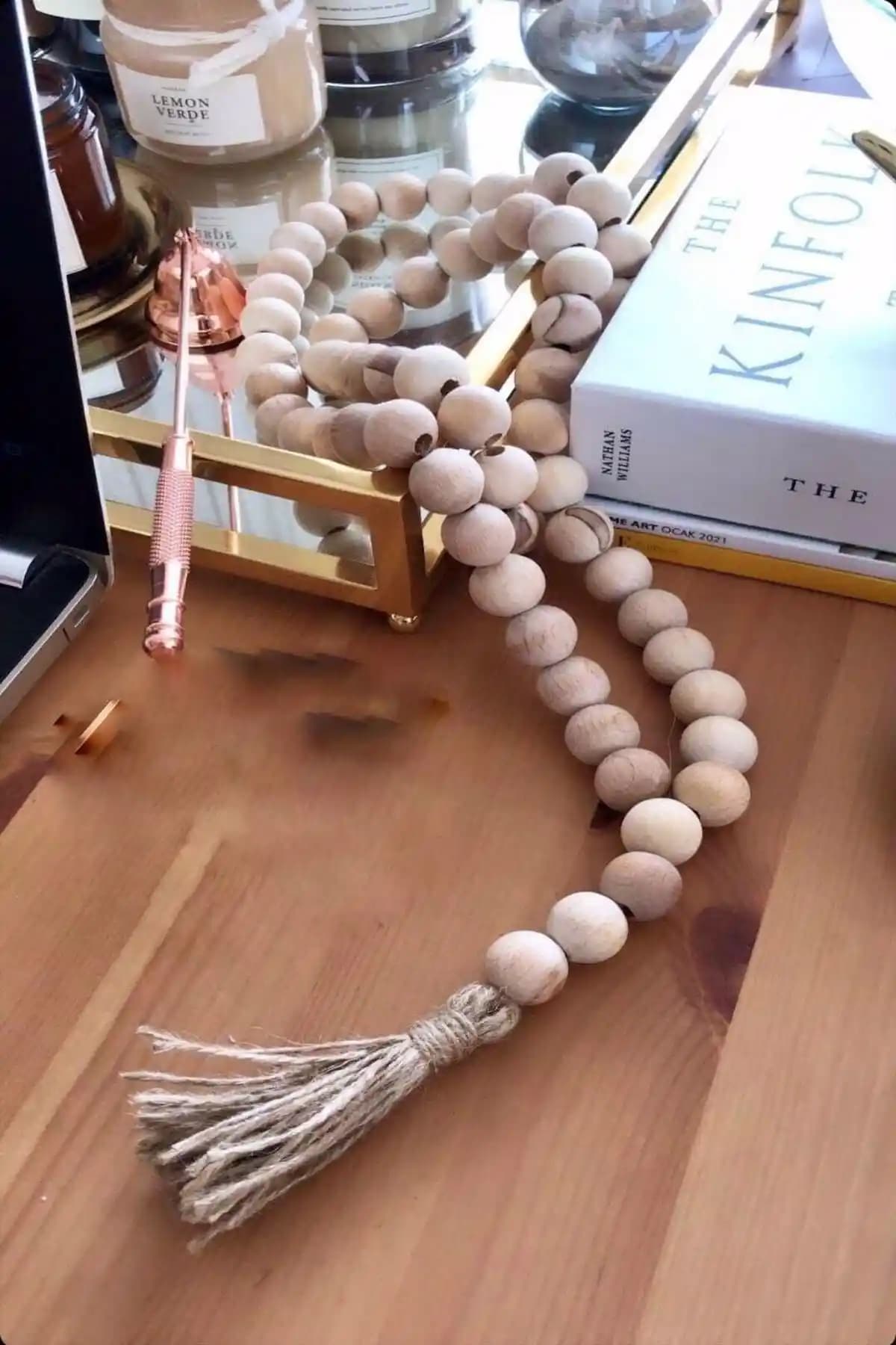 Genel Markalar Dekoratif Ahşap Boncuklu Süs Tesbih: Dayanıklı ve Estetik Dekorasyon Parçası