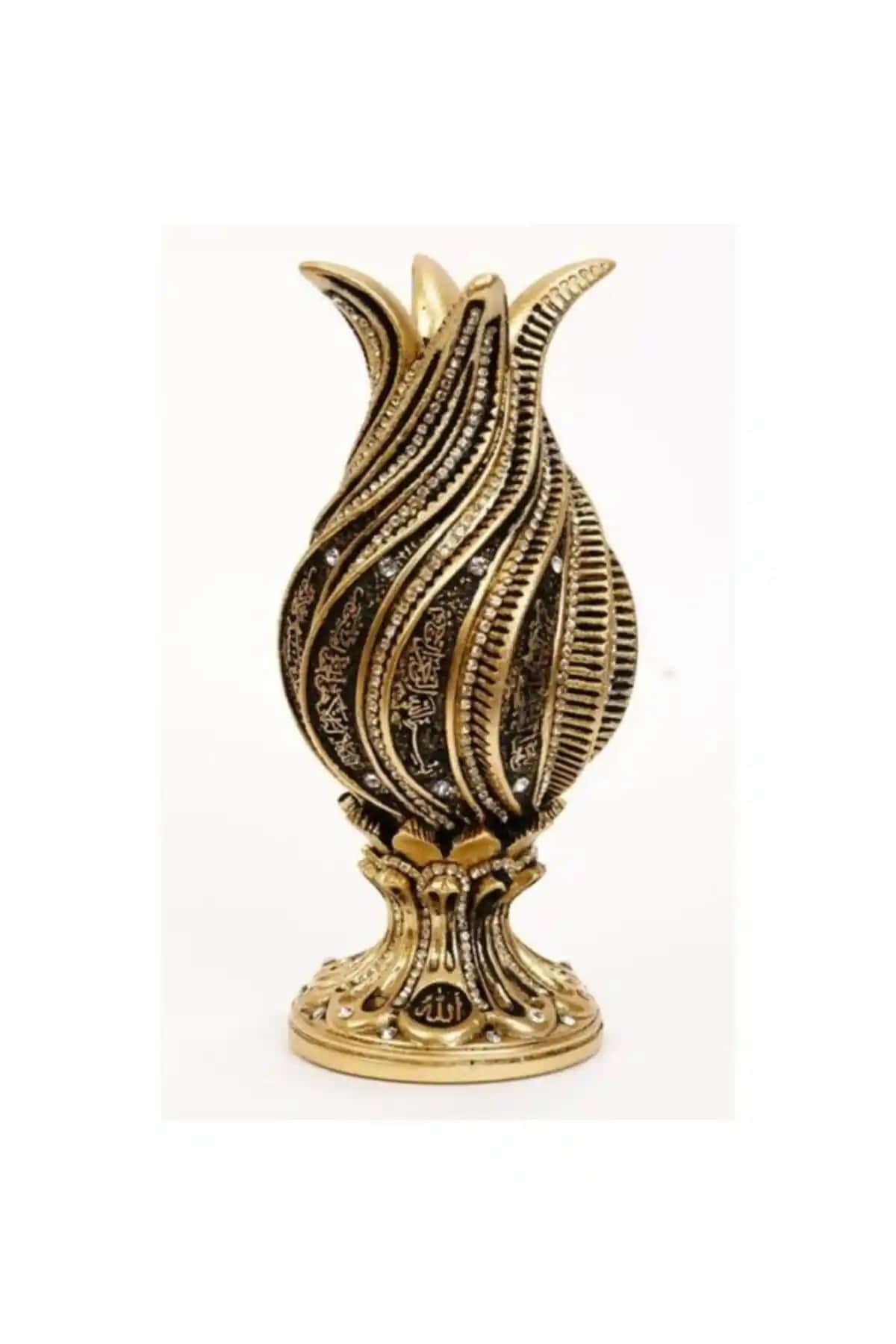 Hediye Sevi<yor>um Lale Biblo: Modern ve Geleneksel Detaylarla Şık Dekoratif Parça