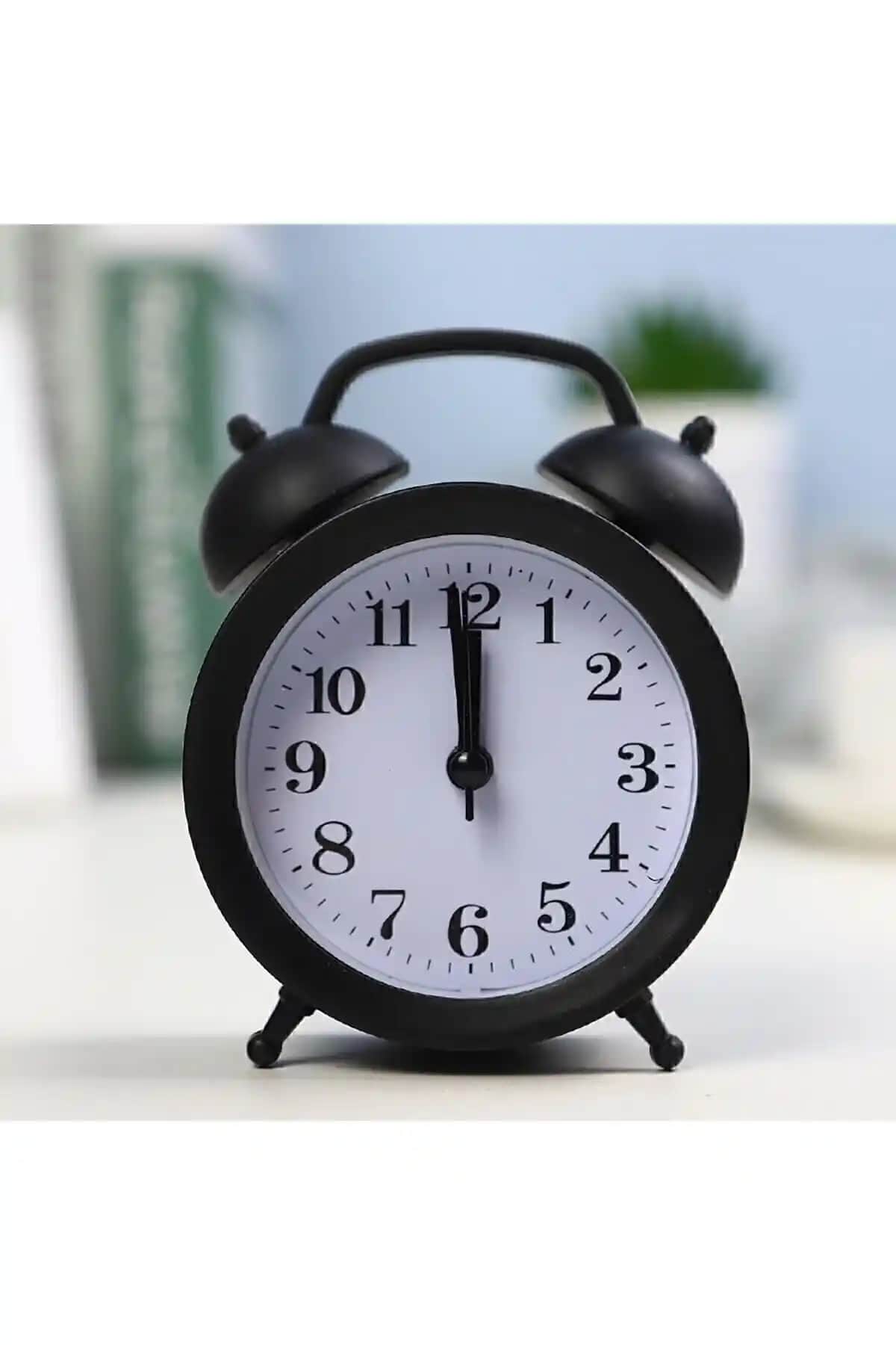 KaktüsKedi Sötrund Mini Boy Akar Saniyeli Alarmlı Masa Saati Siyah