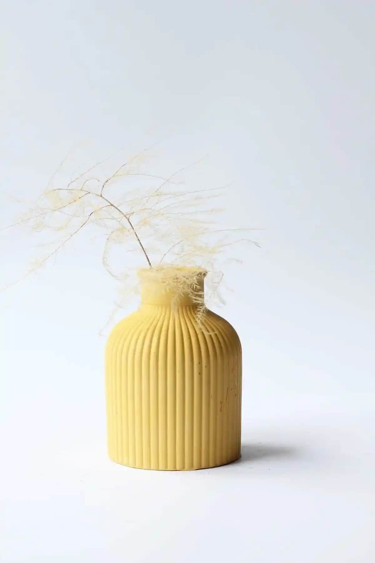 Modern ve Şık Sarı Renk Iskandinav Dekoratif Beton Biblo Ev ve Ofis Dekorasyonu İçin