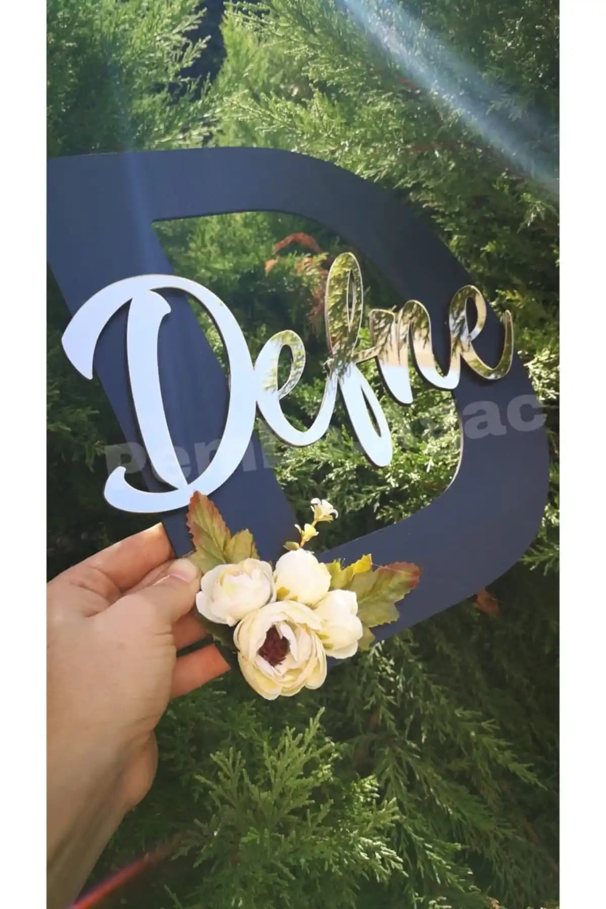 Pembe Ağaç Tasarım Atölyesi Özel Ahşap Kapı Süsü ve Dekorasyon Seçenekleri